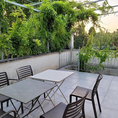 Appartement Cecile - Campagne Avec Piscine Commune - Eyragues Exteriör bild